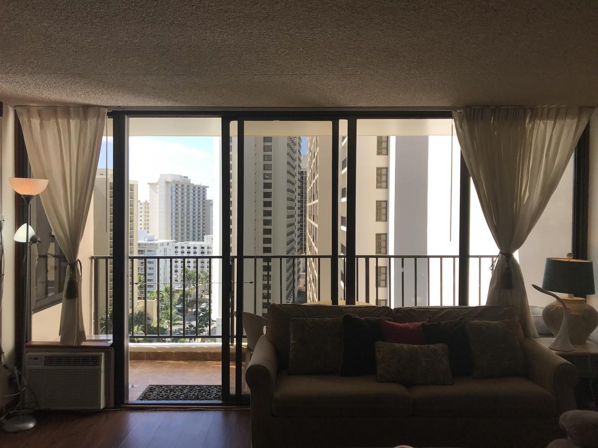 Waikiki Banyan Apartment โฮโนลูลู ภายนอก รูปภาพ